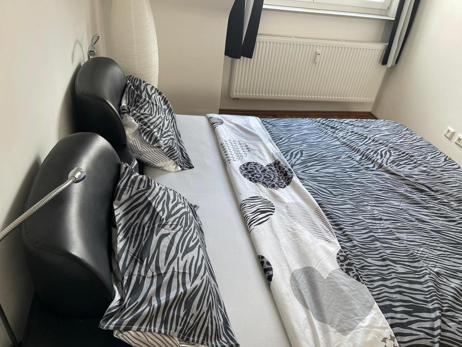 Geraeumige 3-Zimmer-Ferienwohnung Im Herzen Von Касел Екстериор снимка